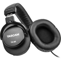 Stúdió fejhallgató | Tascam TH-05 Monitoring Headphones