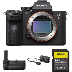 Sony | Sony Alpha a7R III Mirrorless Digital Camera Body with Vertical Grip Kit